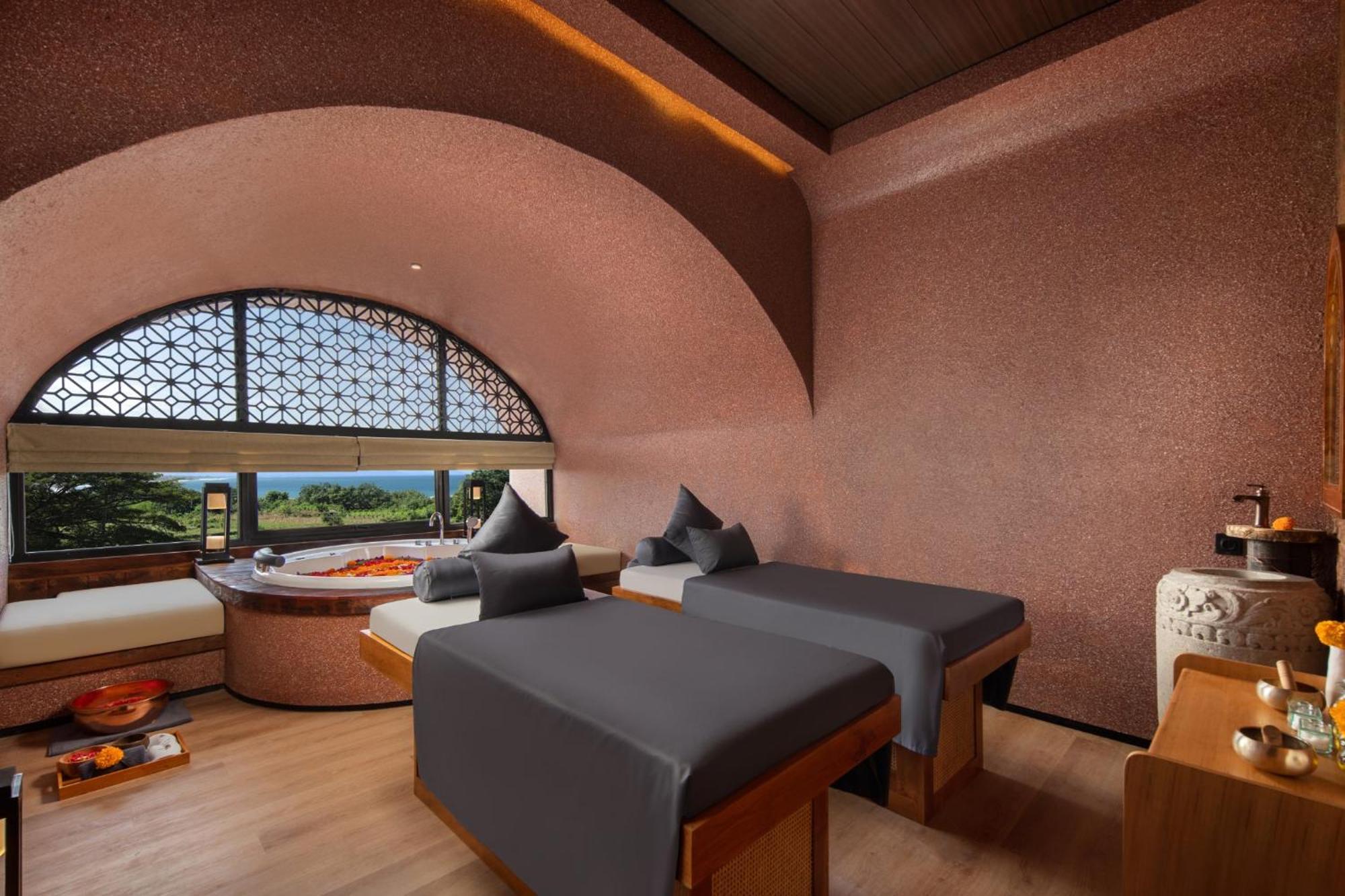 Seascape Luxury Resort & Spa Sanur By Ini Vie Hospitality (Adults Only) Esterno foto